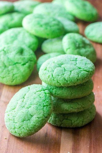 Green-Soft-Sugar-Cookies7-2-683x1024